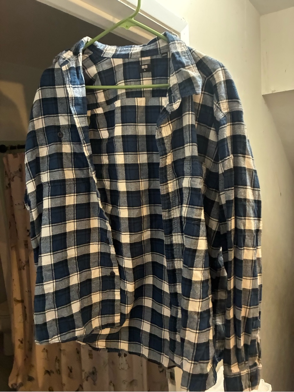 Uniqlo Blue and White Plaid Flannel Shirt Jacket